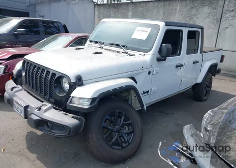 2022 Jeep Gladiator Altitude 4X4 z USA, uszkodzony, nr VIN 1C6HJTAG5NL143553